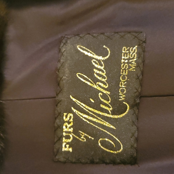 FULL LENGTH BLACK MINK COAT, size small, perfect condition, USA ranch dark mink - Picture 2 of 12